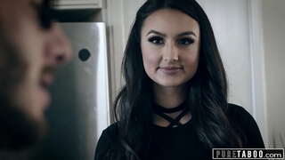 Eliza Ibarra Is Een Advocaat Die Moet Pik