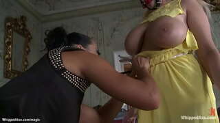 Morena poc dominatrix Sandra Romain fuets enormes pits alt rossa txeca lesbianes esclau Àngel Wicky després anal folla en la corda de la servitud amb la corretja al gall