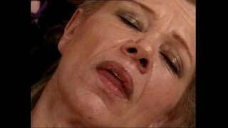 Piss Oma ງານບຸນ ໒,