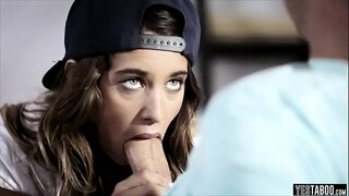 Nindakake sandi lesbian stepsis kanggo nakal sexmachine