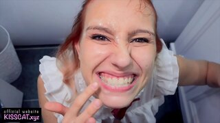 ���ුහුණ මගුලක්ද Deepthroat සඳහා තරුණ බබා සහ කාඞ් මත දත් පිරිසිදු කිරීම සඳහා